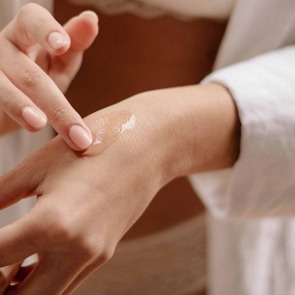 LUBRICANT WITH HYALURONIC ACID