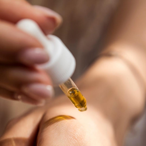 INTIMATE AND PERINEAL OIL